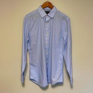 Club Monaco. NO-IRON! Tailored Slim Fit Dress Shirt. Medium. HARD TO GET!